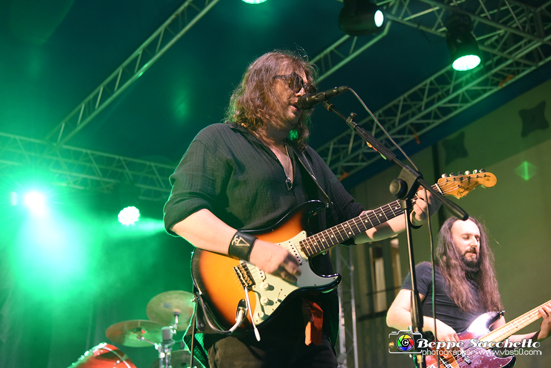 VBS_2447 - Concerto Gianluca Grignani - Living rock and roll Tour 2022.jpg